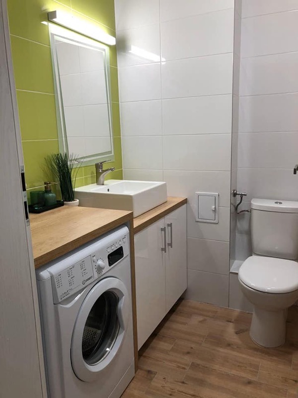 Mobilier de baie la comandă executat de Mobila VD în Oradea, lucrarea 9
